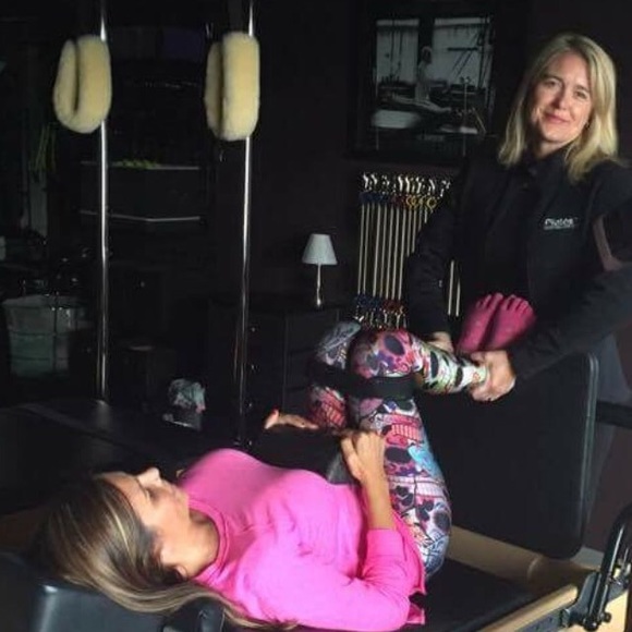 Meet your Posher, Stacy - Picture 2 of 4