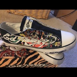 Ed Hardy low rise 500 shoes