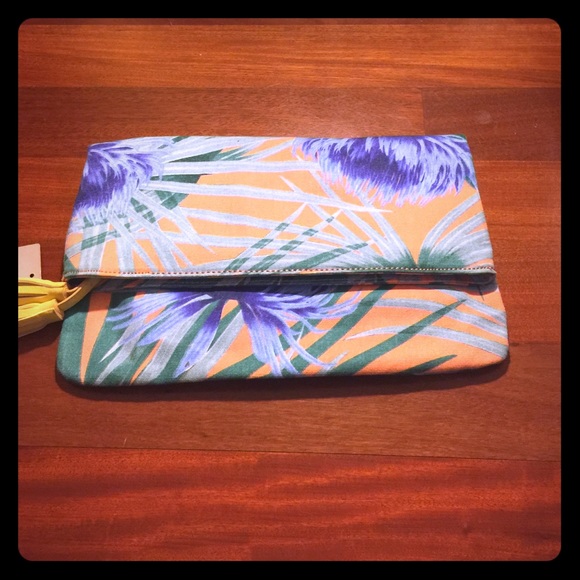 Floral Clutch