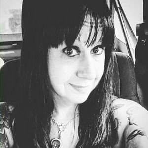 Meet your Posher, Cortney