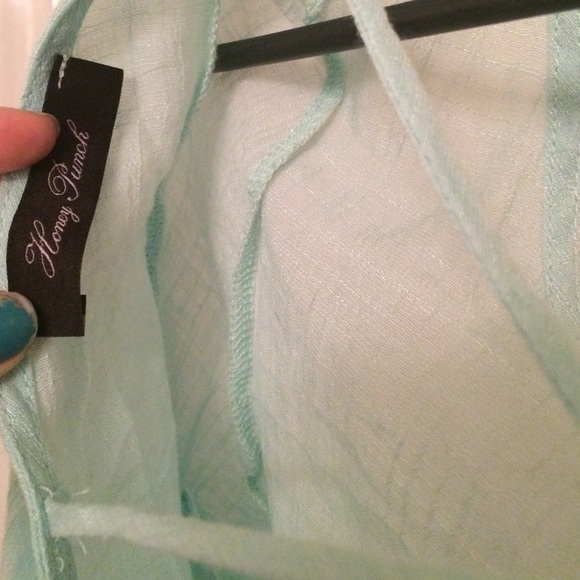 Light blue gorgeous shirt - Picture 4 of 4