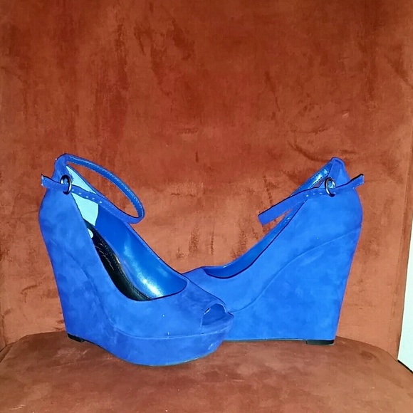 Jessica Simpson wedge heels