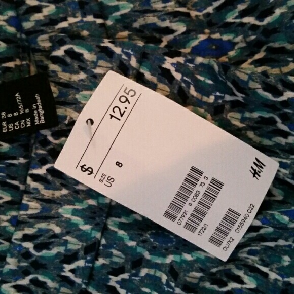 H&M - Picture 2 of 2