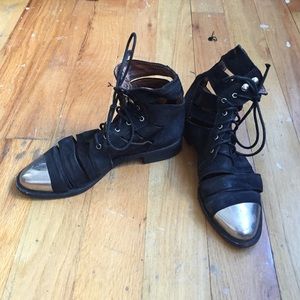 Jeffrey Campbell cut out boots