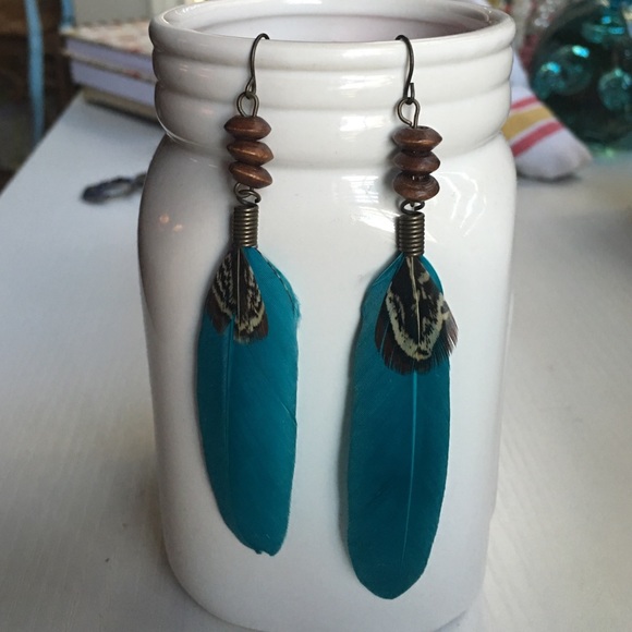 Feather earings
