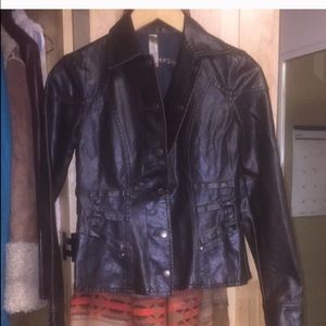 Jacket and show bundle for @deepins