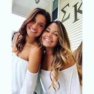 Meet your Posher, Maya