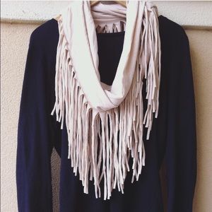 Fringe Infinity (Cream)