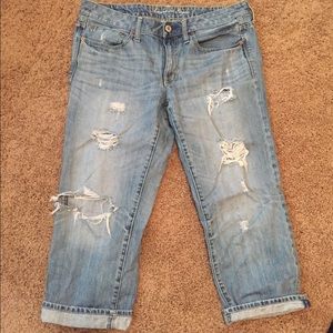 American Eagle Cropped Jeans