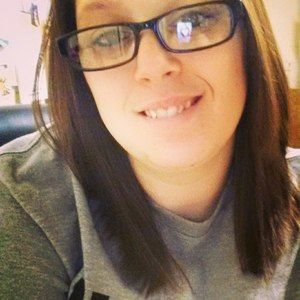 Meet your Posher, Leanna