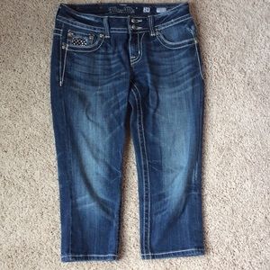 Miss me jeans capris