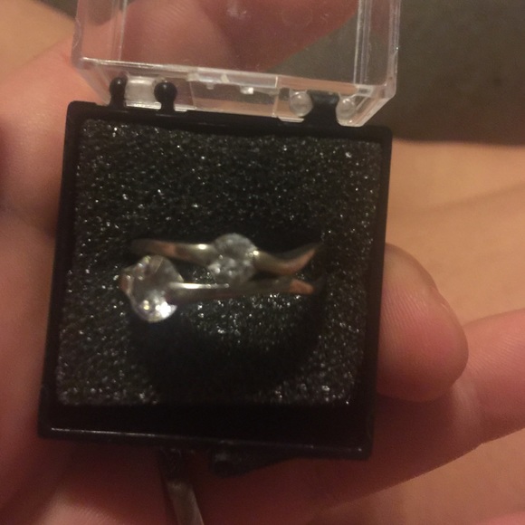 Simple sterling silver ring