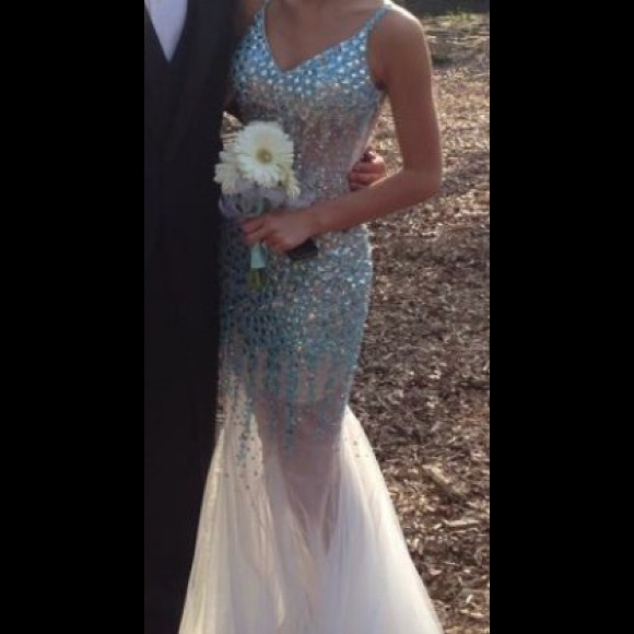 Jovani Dresses & Skirts - Jovani Prom Dress