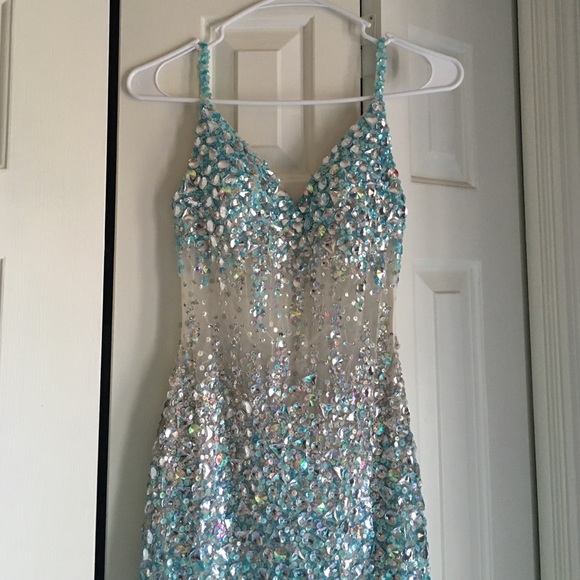 Jovani Prom Dress - Picture 2 of 4