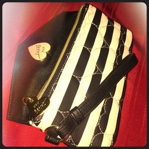 Betsy Johnson wrist let purse