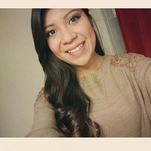 Meet your Posher, Areli