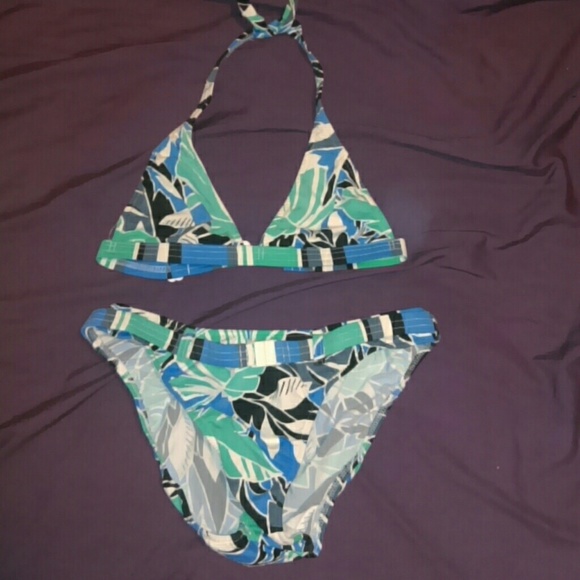 Bathing suit