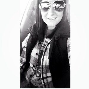 Meet your Posher, Alexandra