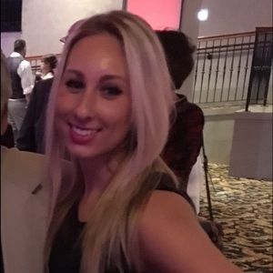 Meet your Posher, Jen