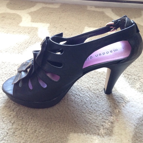 Madden Girl size 6.5 black heels