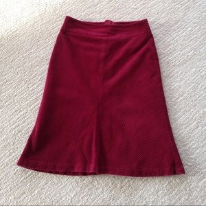 WE ARE MOVING Wine Corduroy H&M skirt