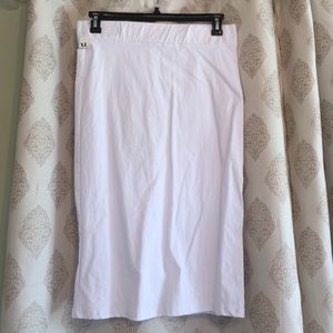 White stretch skirt