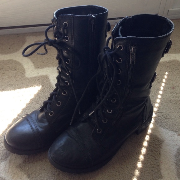 Soda Laced Zip-up Combat Boots