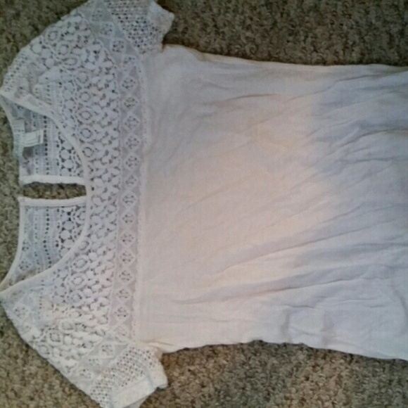 Forever 21 lacey T