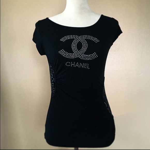 CHANEL Black Top