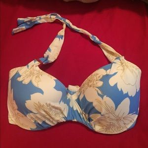 Victoria Secrets Demi bikini top