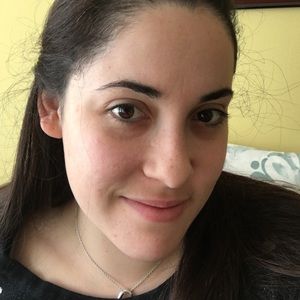 Meet your Posher, Celia