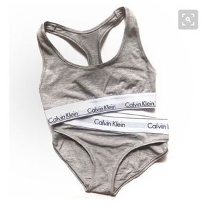 CALVIN KLEIN sets