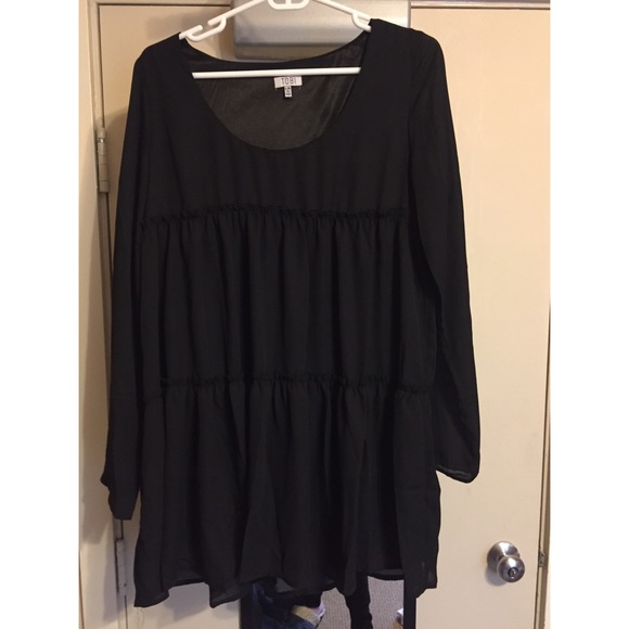 Black long sleeve dress