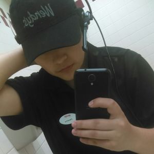 Meet your Posher, Destiny