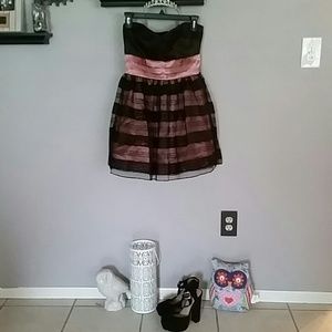 Very cute homecoming dress size7