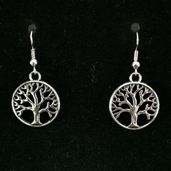 Jewelry - Tree of life earrings