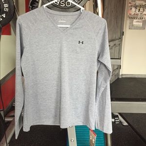 Under Armour long sleeve top