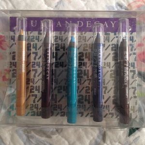 Urban decay 24/7 eye pencils