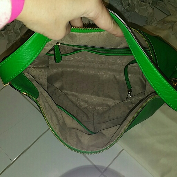 SOLD ON ANOTHER SITE - Picture 3 of 4