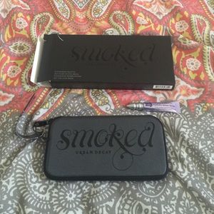 Urban decay smoked pallet.