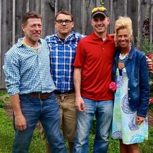 Meet your Posher, Alexander