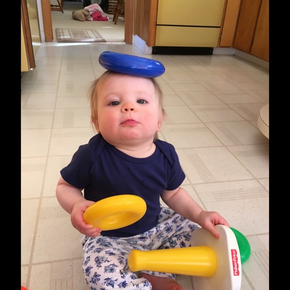 Meet your Posher, Sandy - Picture 3 of 8