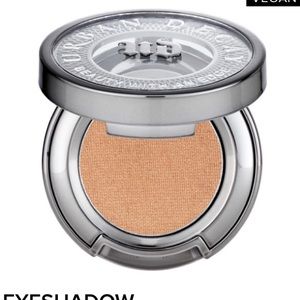 Urban Decay Eyeshadow in 'Half Baked'