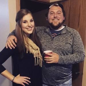 Meet your Posher, Courtney