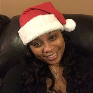 Meet your Posher, Ebony