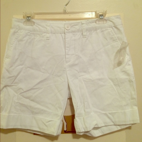 White mid-rise Shorts