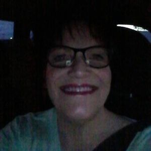 Meet your Posher, Malinda