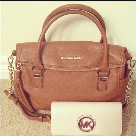 Michael Kors purse