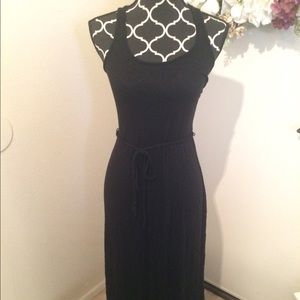 Old Navy Racerback Maxi Black with Braided Belt