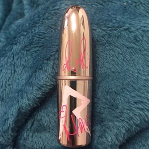 LIMITED EDITION Rihanna MAC lipstick